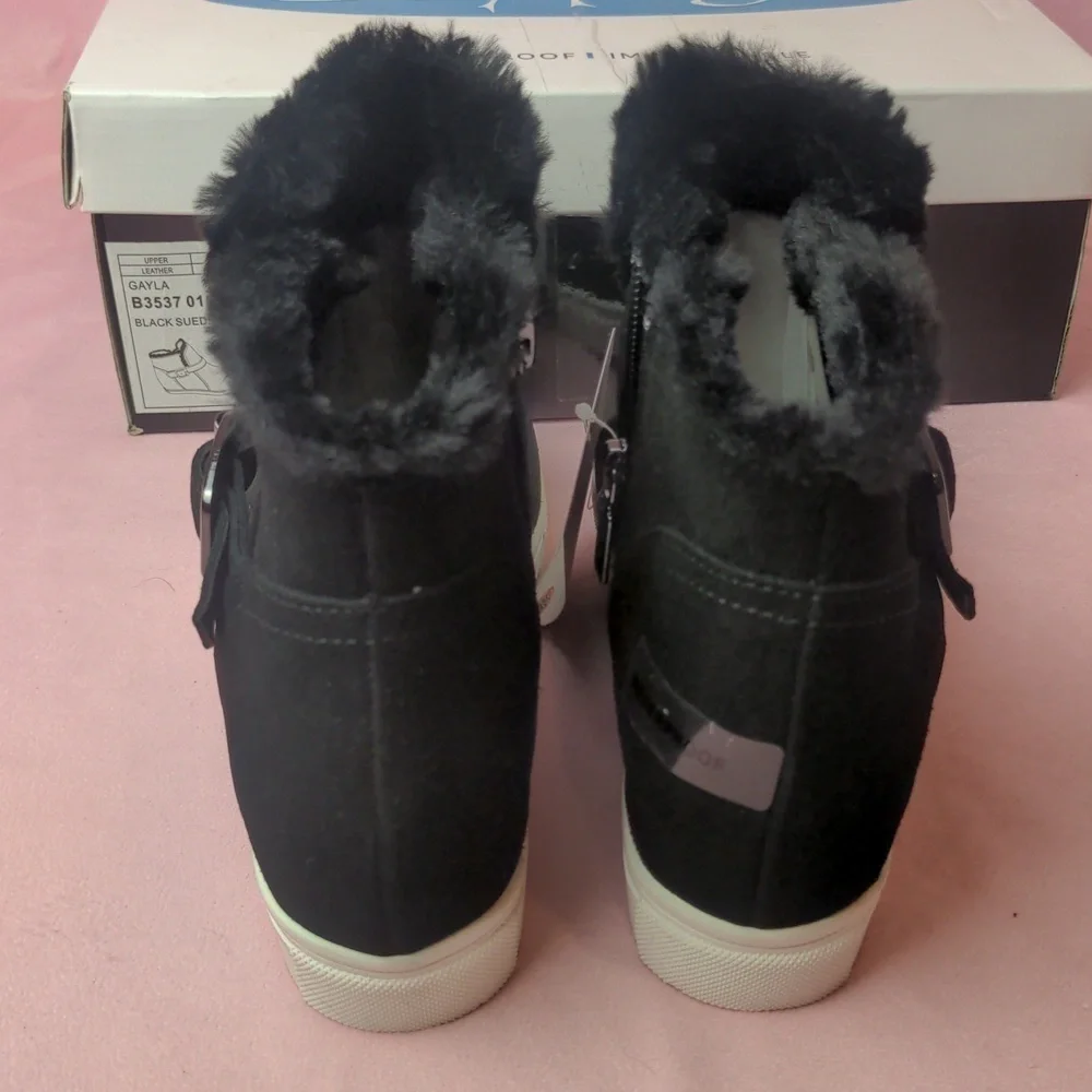 Aqua College Gayla Black Suede Leather Mink Insole Boots with Buckle Detail 6.5